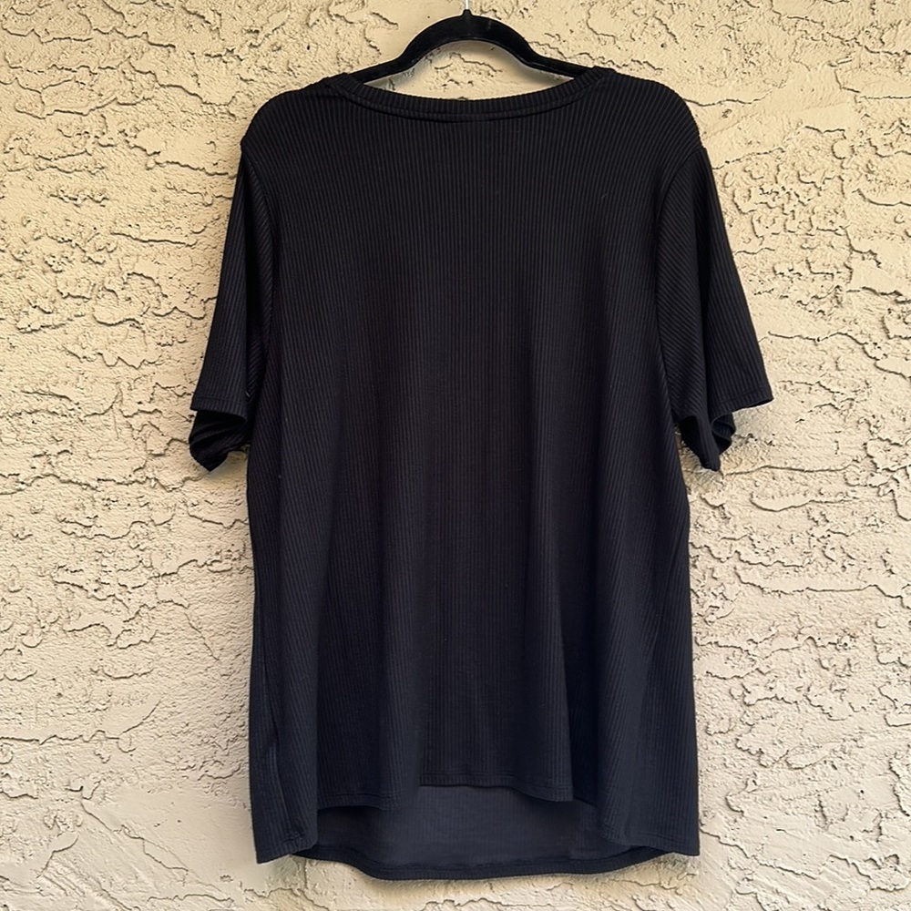 AVA & VIV Ribbed Blouse - Picture 2 of 6